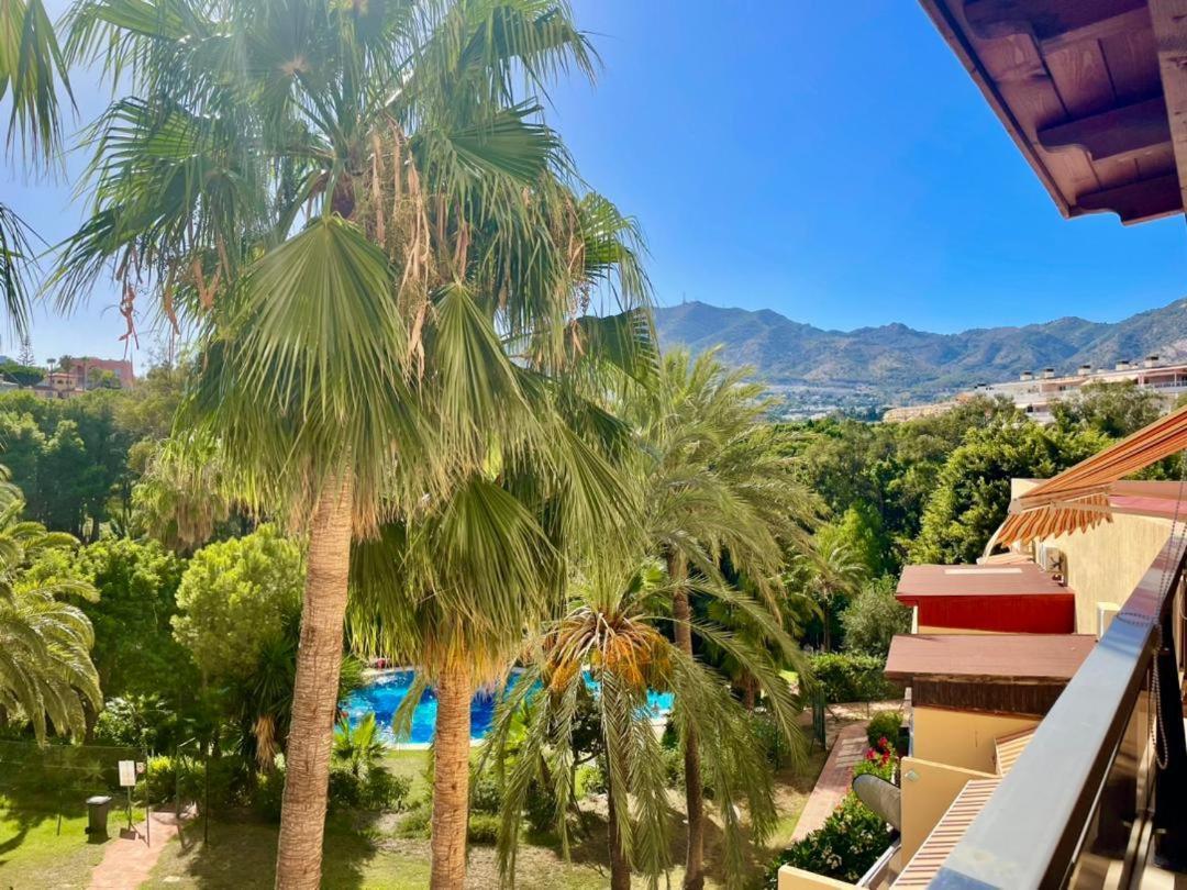 Calido Apartamento Con Gran Terraza Y Vistas A 600 Metros Del Mar Benalmádena Dış mekan fotoğraf